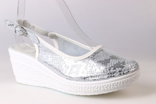L1653 white/silver Zojas shoes