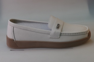 XT101-020 белый (36-41) Мокасины женские La Grandezza