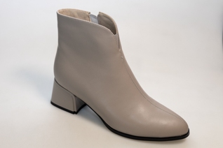 LA75-2 (36-41) Ботинки женские байка La Grandezza