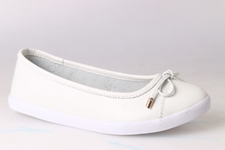 69303 white Zojas shoes